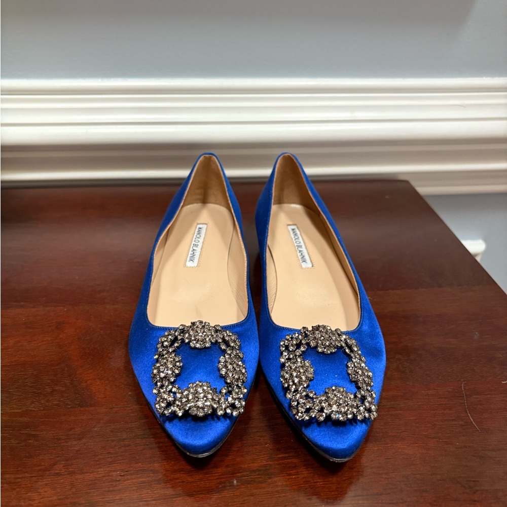 Manolo Blahnik Hangisi Blue Satin - Like New!